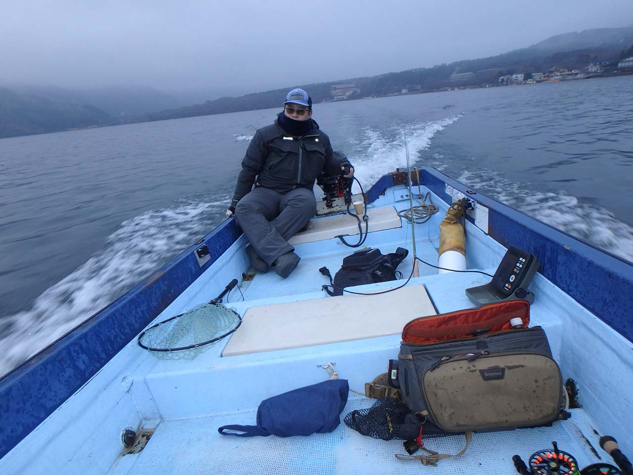 芦ノ湖ボートフィッシング